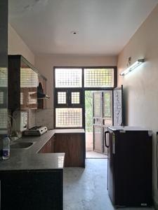 Kitchen Image of 900 Sq.ft 2 BHK Builder Floor for sale in Mansarover Garden New Delhi for Rs. 9000000