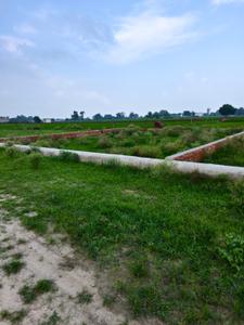 Image of 1000 Sq.ft 2 BHK Farm House for sale in Gadia, Barabanki for Rs. 2500000