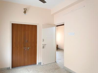 Bedroom Image of 1390 Sq.ft 4 BHK Apartment / Flat for rent in Santoshpur Kolkata for Rs. 30000