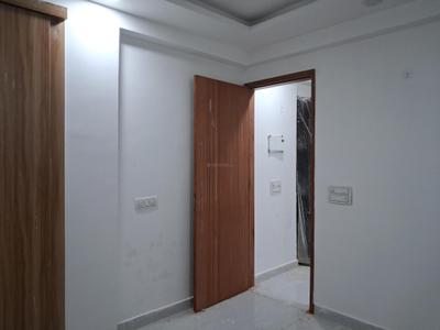 Bedroom Image of 1600 Sq.ft 3 BHK Apartment / Flat for sale in Sector 104 Noida for Rs. 6500000