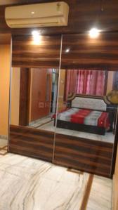 Bedroom Image of 1800 Sq.ft 3 BHK Builder Floor for rent in Gomti Nagar Lucknow for Rs. 30000