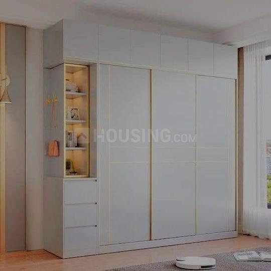 Seventh Yash Main Image 1