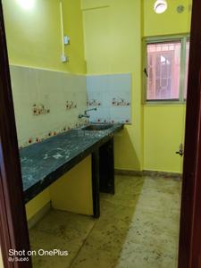 Kitchen Image of 852 Sq.ft 2 BHK Apartment / Flat for sale in Picnic Garden Kolkata for Rs. 4000000