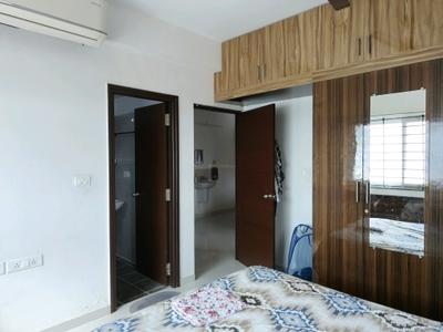 Bedroom Image of 1200 Sq.ft 2 BHK Apartment / Flat for rent in Sri Crescent Heights, Okkiyampet Chennai for Rs. 36000