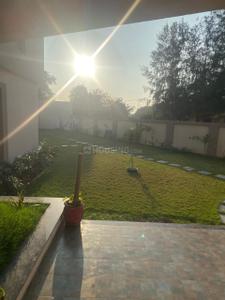 Balcony Image of 7000 Sq.ft 5 BHK Villa for sale in Vallabh Vidhyanagar Anand for Rs. 32500000