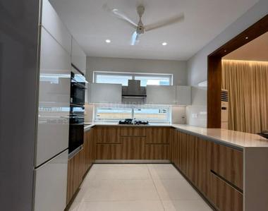 Kitchen Image of 3500 Sq.ft 4 BHK Villa for sale in Aluva Kochi for Rs. 23500000