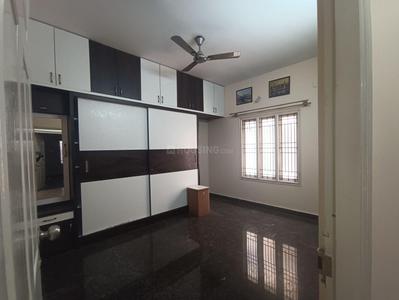 Bedroom Image of 1200 Sq.ft 3 BHK Independent House for rent in RT Nagar Bengaluru for Rs. 43000