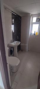 Image of 1500 Sq.ft 3.5 BHK Apartment / Flat for rent in Amrapali Zodiac, Sector 120, Noida for Rs. 28000