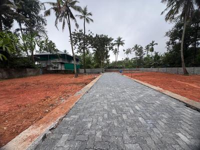 Image of 1740 Sq.ft Residential Plot / Land for sale in Athani, Aluva for Rs. 2600000