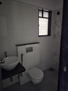 Bathroom Image of 920 Sq.ft 2 BHK Apartment / Flat for rent in Unnati Shiv Unnati Residency, Hadapsar Pune for Rs. 18000