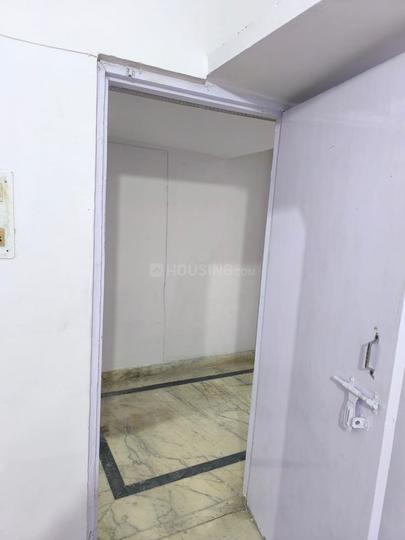 Dilshad Garden Bedroom 1