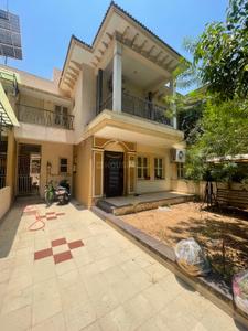 4 BHK Independent House