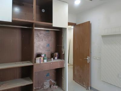 Bedroom Image of 700 Sq.ft 2 BHK Builder Floor for sale in Rohini Sector 28 New Delhi for Rs. 6500000