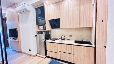 Kitchen Image of 875 Sq.ft 1 BHK Builder Floor for rent in Sector 14 Gurgaon for Rs. 25000
