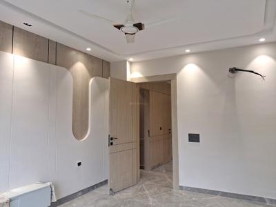 Bedroom Image of 2700 Sq.ft 4 BHK Builder Floor for sale in Paschim Vihar New Delhi for Rs. 60000000
