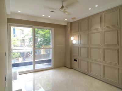 Bedroom Image of 3000 Sq.ft 3 BHK Builder Floor for rent in DLF Phase 4 Gurgaon for Rs. 100000