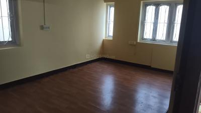 Bedroom Image of 2000 Sq.ft 3 BHK Builder Floor for sale in New Alipore Kolkata for Rs. 16000000