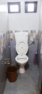 Bathroom Image of Boy’s PG In sayajigan - 8382894389 in Sayajiganj, Vadodara