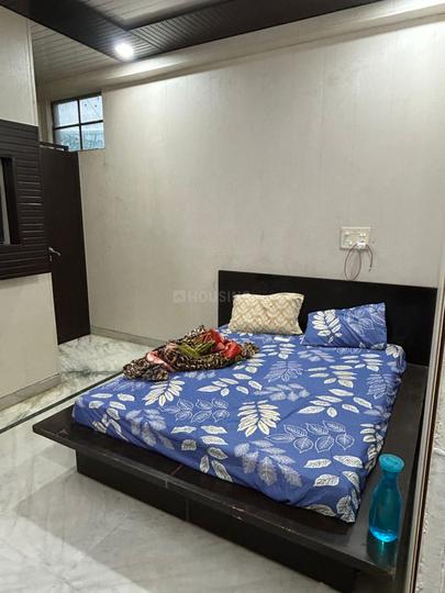 DLF Phase 5 Bedroom 1