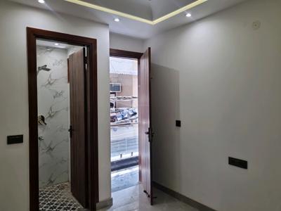 Bedroom Image of 900 Sq.ft 3 BHK Apartment / Flat for rent in Mahavir Enclave New Delhi for Rs. 25002