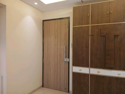 Living Room Image of 810 Sq.ft 1 BHK Apartment / Flat for rent in Earth Anand, Mandvi Mumbai for Rs. 55000