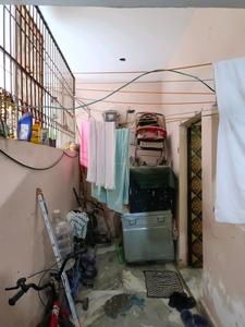 Car Garage Image of 900 Sq.ft 6 BHK Independent House for sale in Budh Vihar New Delhi for Rs. 17500000
