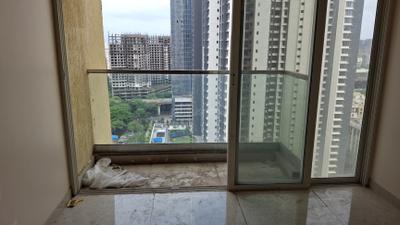 Living Room Image of 850 Sq.ft 2 BHK Apartment / Flat for sale in Sheth Montana, Mulund West Mumbai for Rs. 18000000