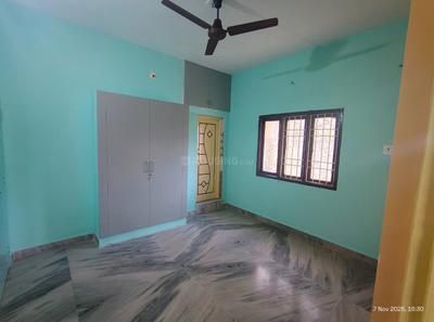 Bedroom Image of 800 Sq.ft 1 BHK Builder Floor for rent in Thirumullaivoyal Chennai for Rs. 15000