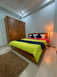 Bedroom Image of 1836 Sq.ft 3 BHK Builder Floor for rent in HUDA Plot Sector 42, Sector 42 Gurgaon for Rs. 70000