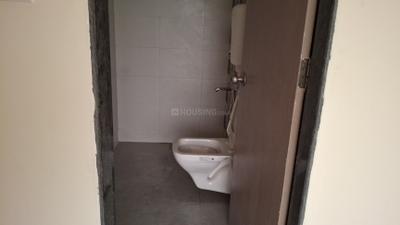Bathroom Image of 610 Sq.ft 1 BHK Apartment / Flat for rent in Riverside, Taloja Navi Mumbai for Rs. 12000