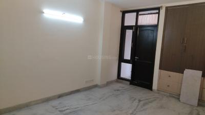 Bedroom Image of 2700 Sq.ft 3 BHK Builder Floor for rent in DDA RWA Sarvapriya Vihar DDA Flats, Hauz Khas New Delhi for Rs. 130000