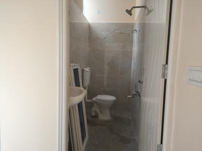 Bathroom Image of 450 Sq.ft 1 RK Independent House for rent in Nagavara Bengaluru for Rs. 11000