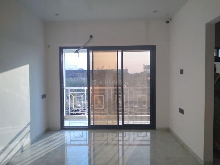 Shellproof Gladiolus Crown Main Image 1