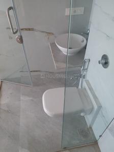 Bathroom Image of 2160 Sq.ft 3 BHK Apartment / Flat for sale in Sugee Marina Bay, Worli Mumbai for Rs. 222500000