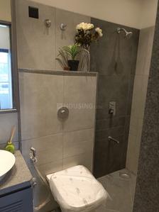 Bathroom Image of 950 Sq.ft 3 BHK Apartment / Flat for sale in Darshanam Seltosa, Sevasi Vadodara for Rs. 5100000