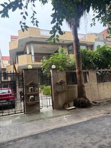 Image of 300 Sq.ft Residential Plot / Land for sale in Sector 39, Noida for Rs. 100000000