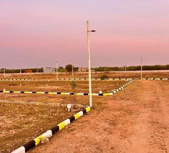 Image of 900 Sq.ft Residential Plot / Land for sale in Sector 17A, Greater Noida for Rs. 2600000