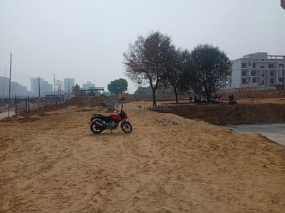 Image of 650 Sq.ft 2 BHK Apartment / Flat for sale in Diplomats Golf Link, Sector 110, Gurgaon for Rs. 6300000