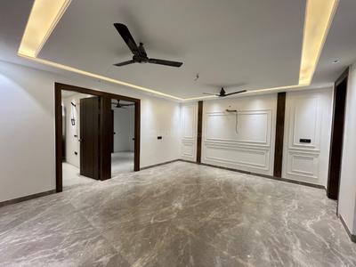 Hall Image of 1500 Sq.ft 4 BHK Apartment / Flat for sale in Vasant Kunj New Delhi for Rs. 17000000