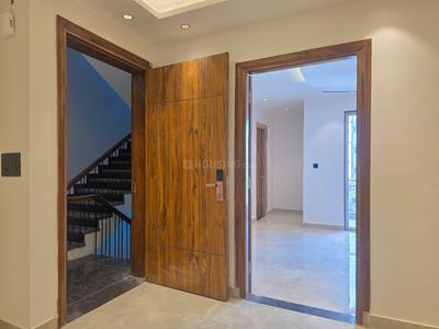 Bedroom Image of 2008 Sq.ft 3 BHK Builder Floor for sale in Jakhan Dehradun for Rs. 12500000