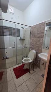 Bathroom Image of 4000 Sq.ft 5 BHK Villa for rent in Ramakrishnanagar Mysore for Rs. 100000