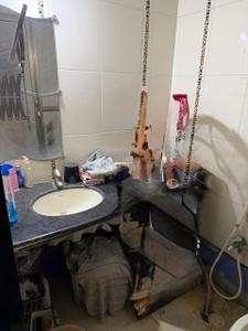 Bathroom Image of 980 Sq.ft 2 BHK Apartment / Flat for rent in Dosti Maitri Gardens, Thane West Thane for Rs. 47000