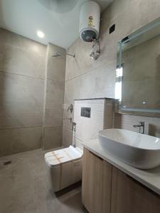Bathroom Image of 1611 Sq.ft 3 BHK Builder Floor for sale in Sector 63 Gurgaon for Rs. 23500000