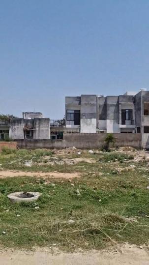 Sushant Golf City Main Image 1