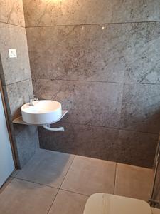 Bathroom Image of 2700 Sq.ft 3 BHK Apartment / Flat for sale in Vardan Shikhar Pride, Motera Ahmedabad for Rs. 16000000
