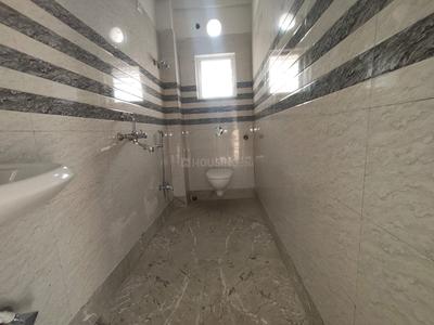 Bathroom Image of 1223 Sq.ft 3 BHK Apartment / Flat for sale in Kalikapur, EM Bypass Kolkata for Rs. 6650000