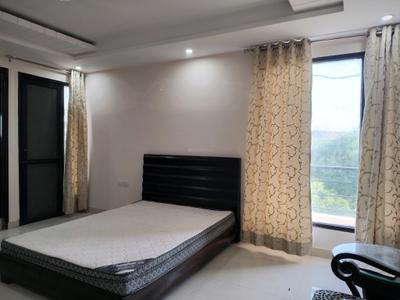 Bedroom Image of 4500 Sq.ft 8 BHK Apartment / Flat for rent in Hill View Apartments, Vasant Vihar New Delhi for Rs. 325000