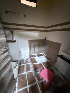 Bathroom Image of 1150 Sq.ft 3 BHK Independent House for sale in Shreeji Devashray Grace, New Maninagar Ahmedabad for Rs. 10000000