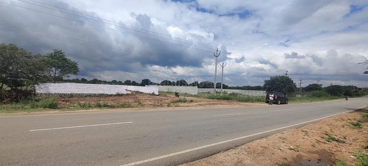 City Empire City Main Image 1