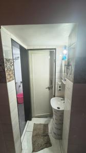 Bathroom Image of 1450 Sq.ft 2 BHK Independent House for sale in Kapodra Ankleshwar for Rs. 8300000
